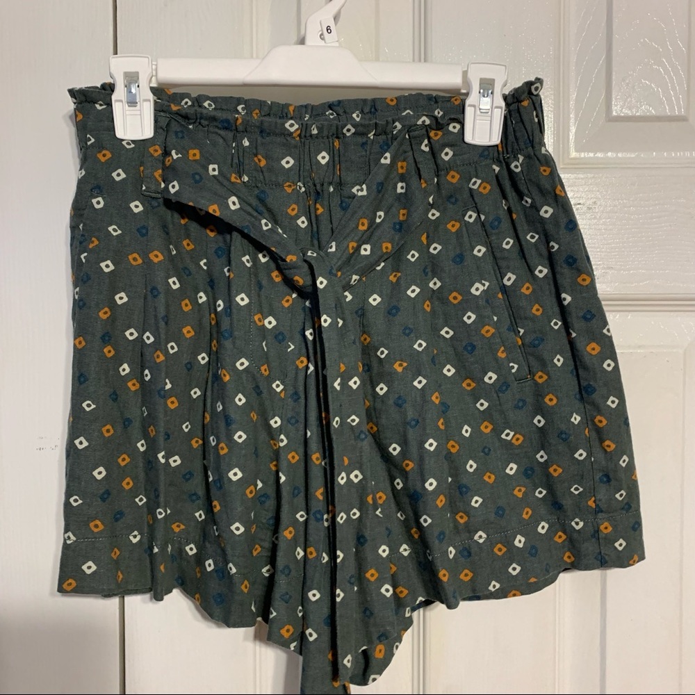 Anthropologie Paperbag Shorts